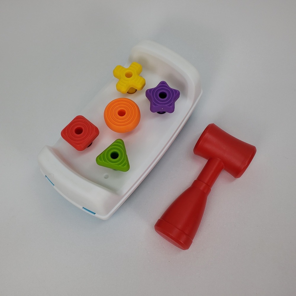 Fisher-Price Tap and Turn Bench Toddler Pounding Toy GJW05 with Hammer